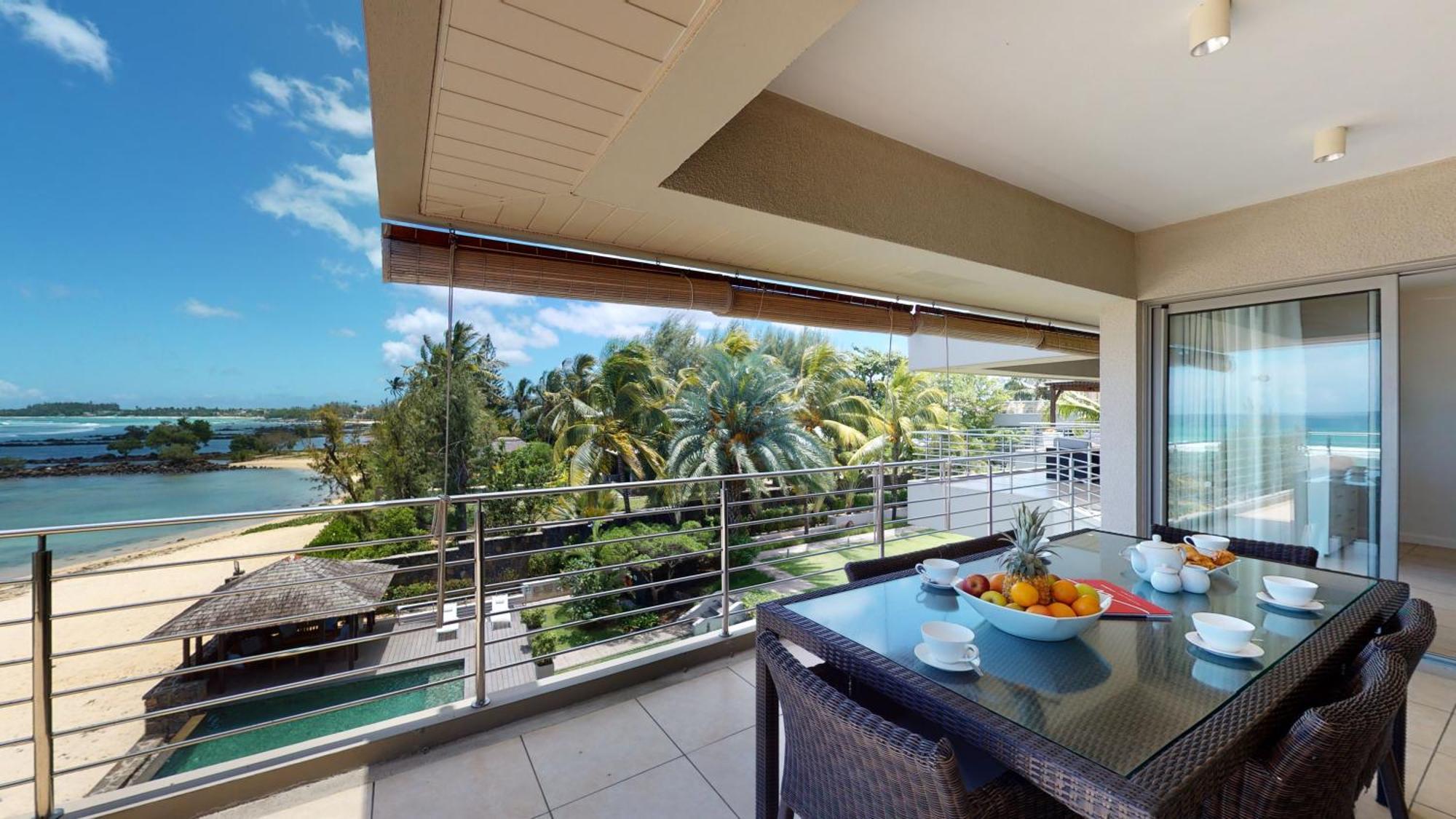 Bon Azur Beachfront Suites & Penthouses With Lov Trou aux Biches Exterior foto