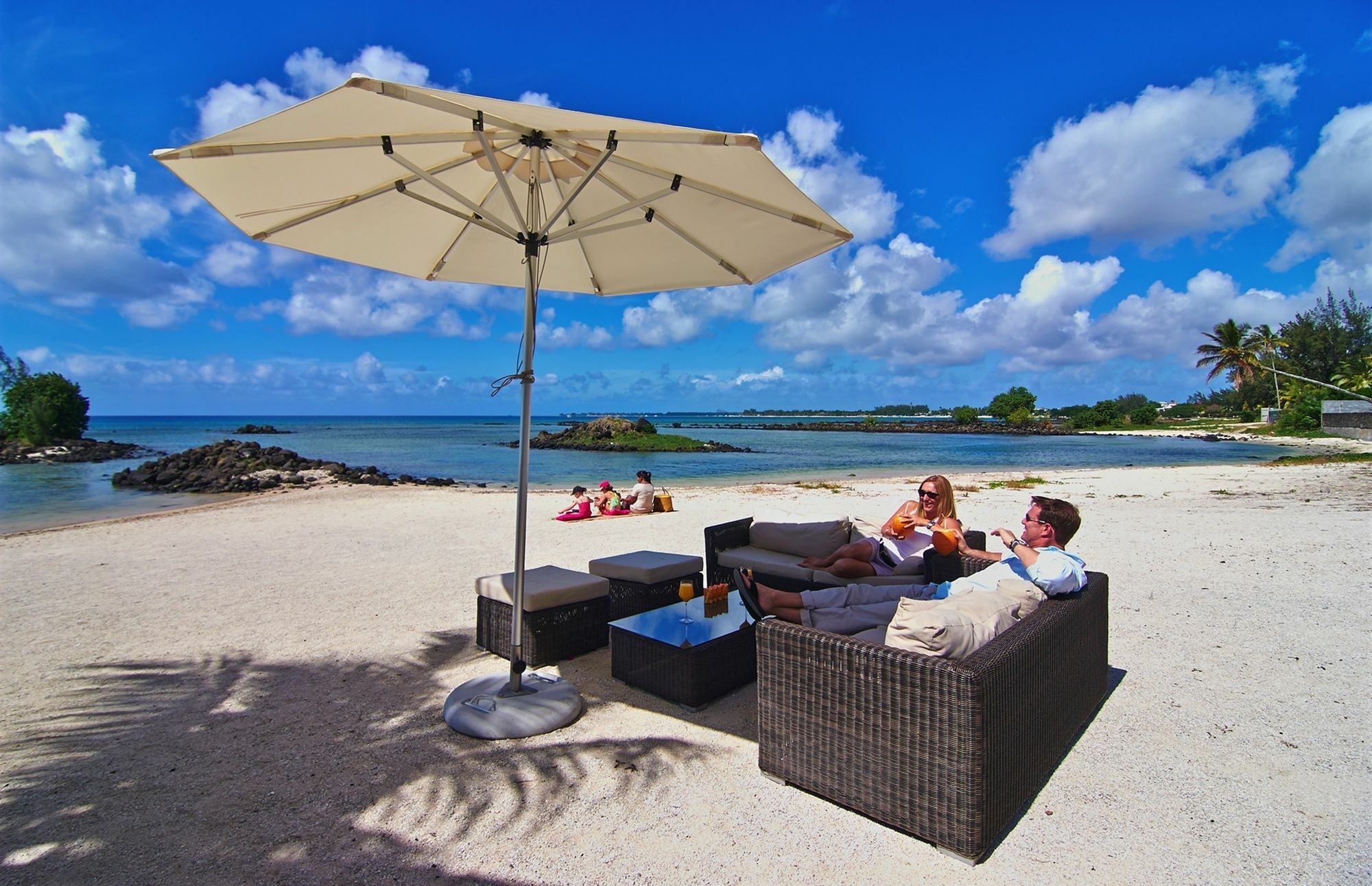 Bon Azur Beachfront Suites & Penthouses With Lov Trou aux Biches Exterior foto